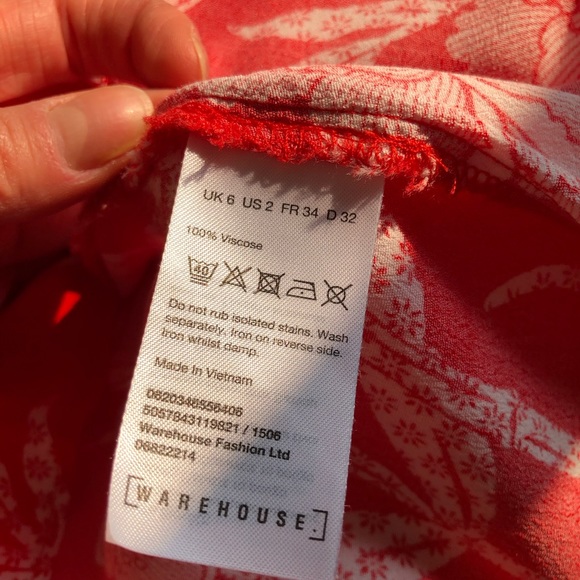 Warehouse London Dress, Floral Red Print, Size 2 - Picture 4 of 9